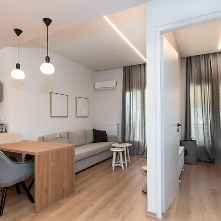 Serene 1br In The Heart Of